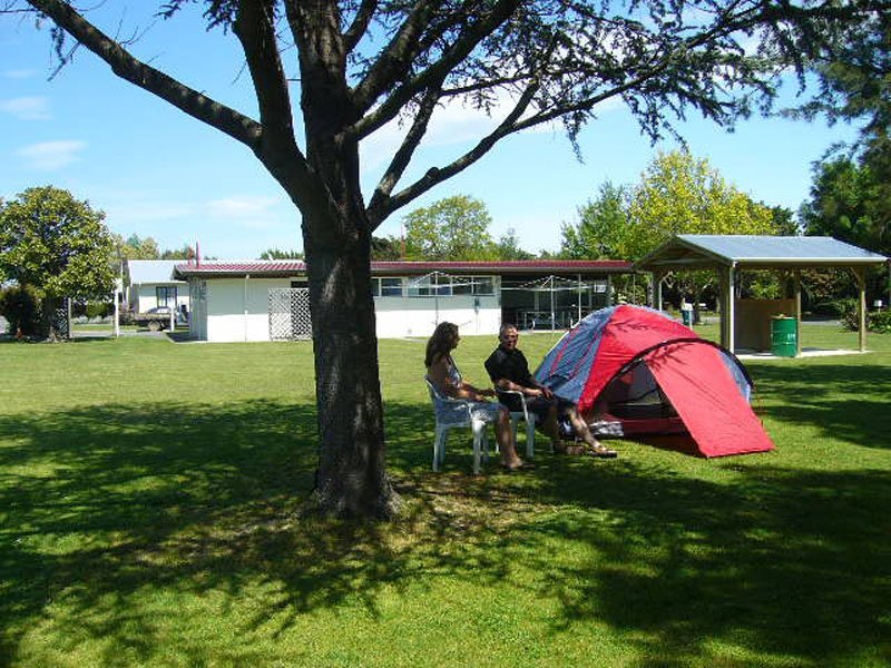 Carterton Holiday Park