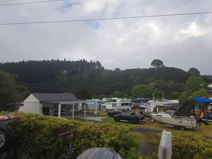 Kellys Bay Reserve Camp