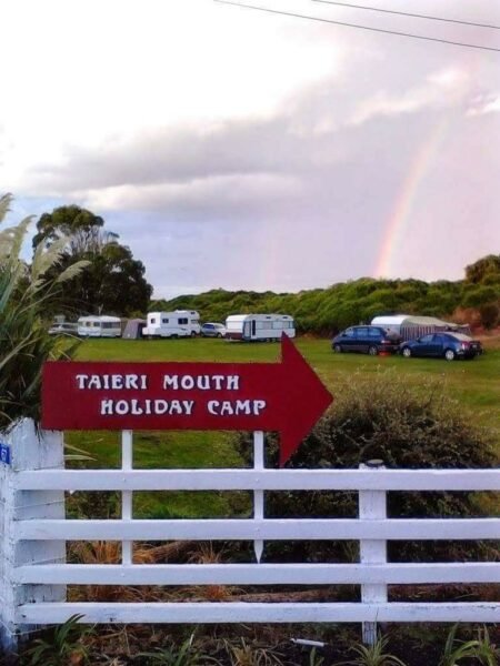Taieri Mouth Beach Holiday Camp