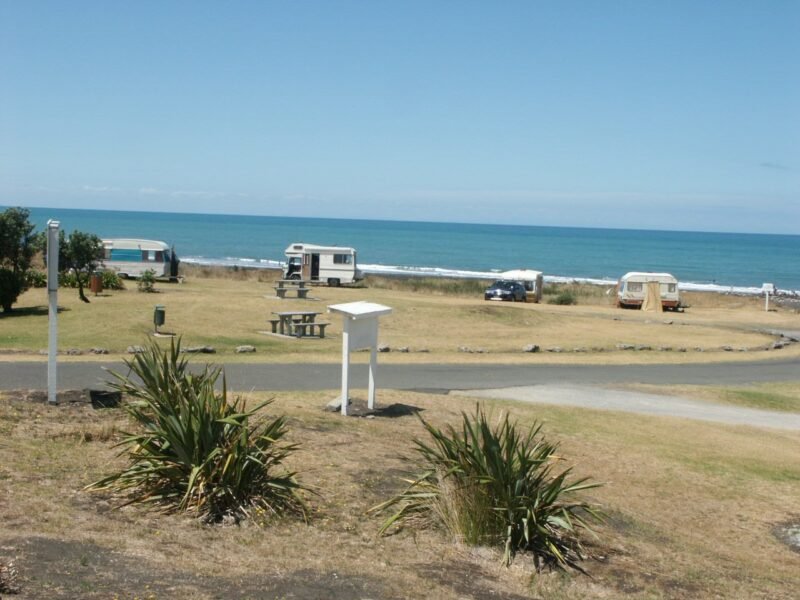 Wai-inu Beach