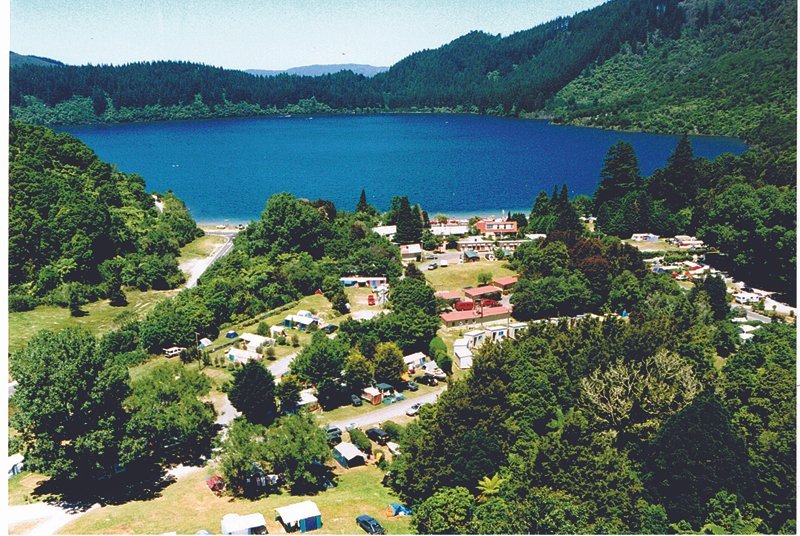 Blue Lake Top 10 Holiday Park